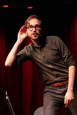 Patrick Niegsch Cat-Stairs Kabarett