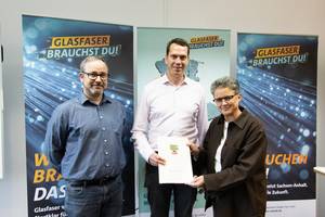 Breitbandkoordinator Glenn Hiltmann, Landrat Dr. Steffen Burchhardt und Ministerin Dr. Lydia Hüskens bergabe zuwendungsbescheide f rs glasfaserausbau