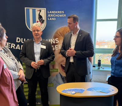 Kreisverwaltung präsentiert sich auf Berufsbildungsmesse