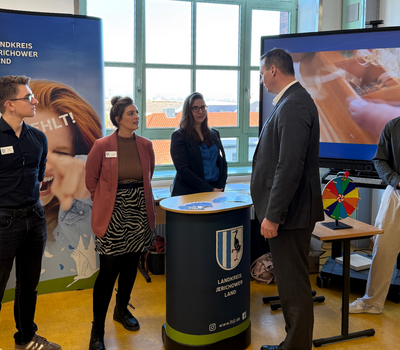 Kreisverwaltung präsentiert sich auf Berufsbildungsmesse
