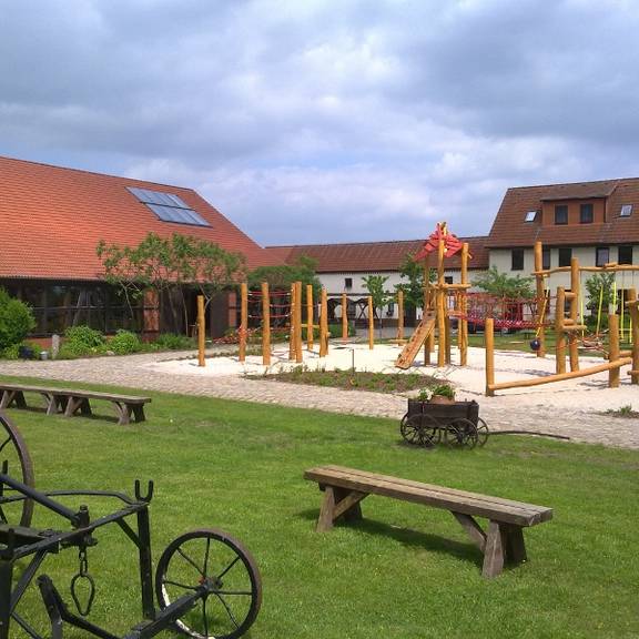 Tucheim, Königsroder Hof © Königsroder Hof