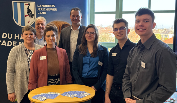 Kreisverwaltung präsentiert sich auf Berufsbildungsmesse